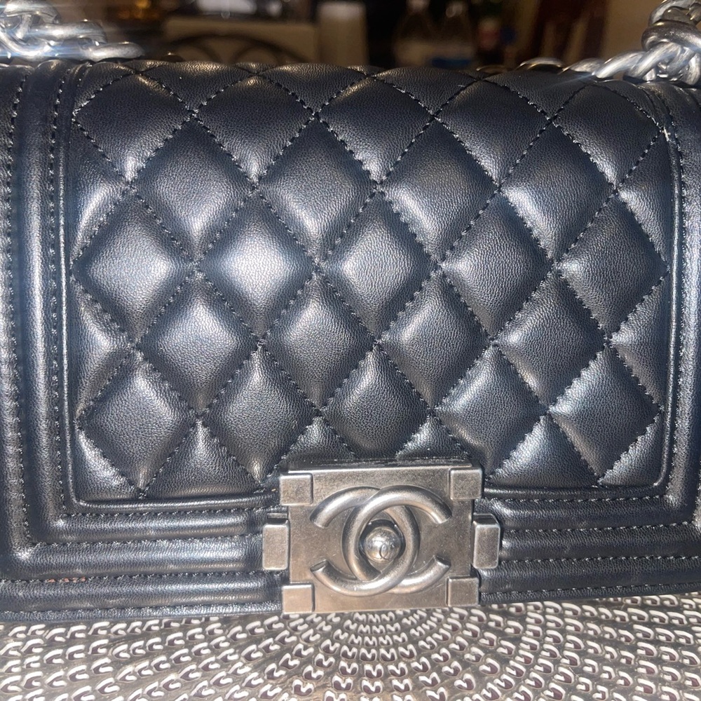 Chanel Black Quilted Shoulder Bag